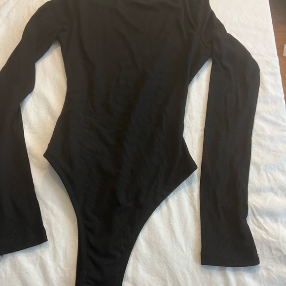 White fox bodysuit ! - Picture 2 of 6